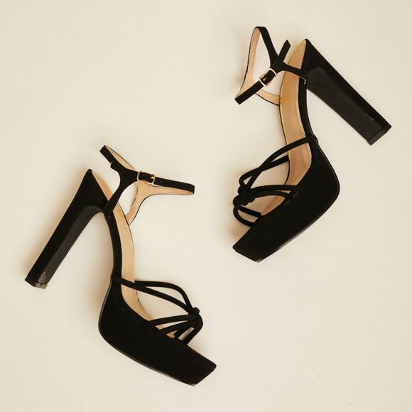 KAYLEEN Reach for the Sky Platform Heeled Sandals - Picture 6 of 11